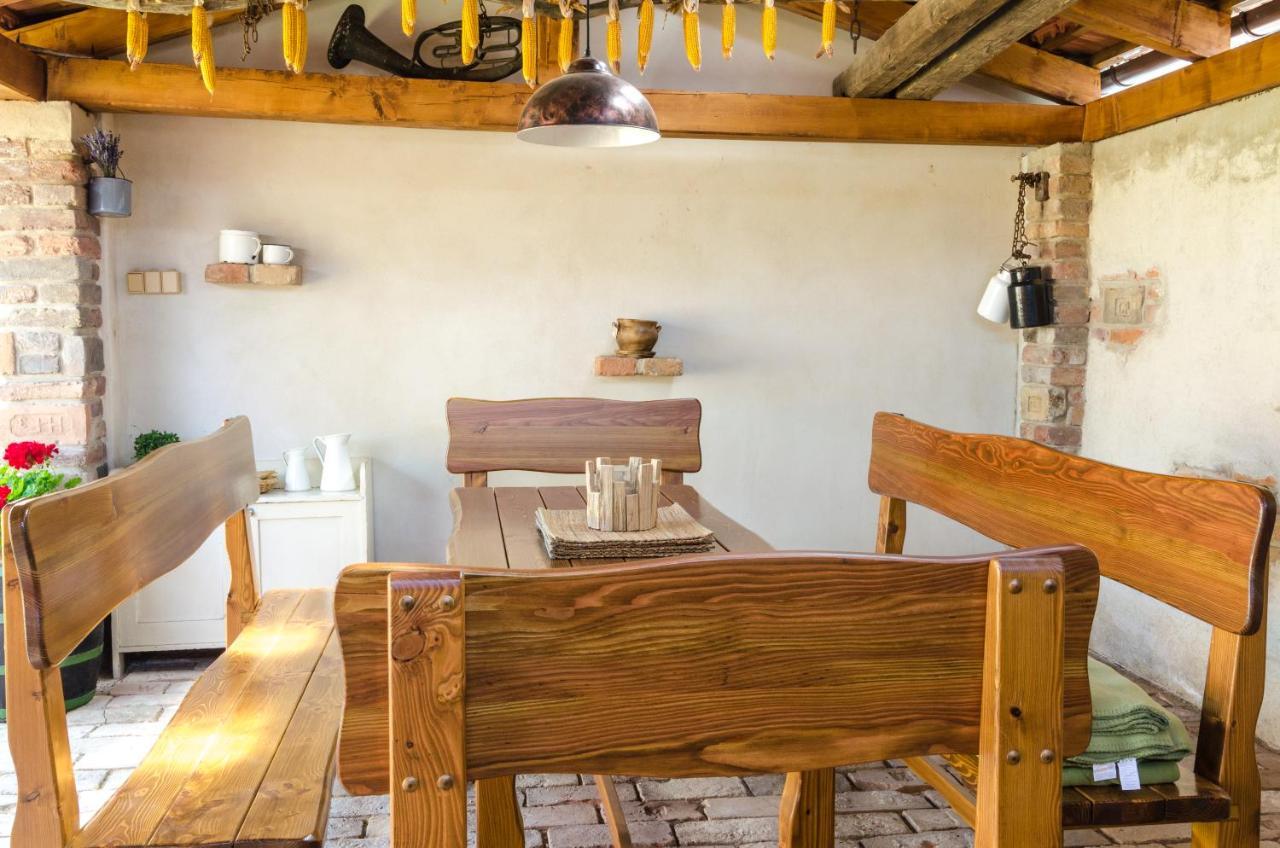Villa Chalupa Hlohovec Extérieur photo